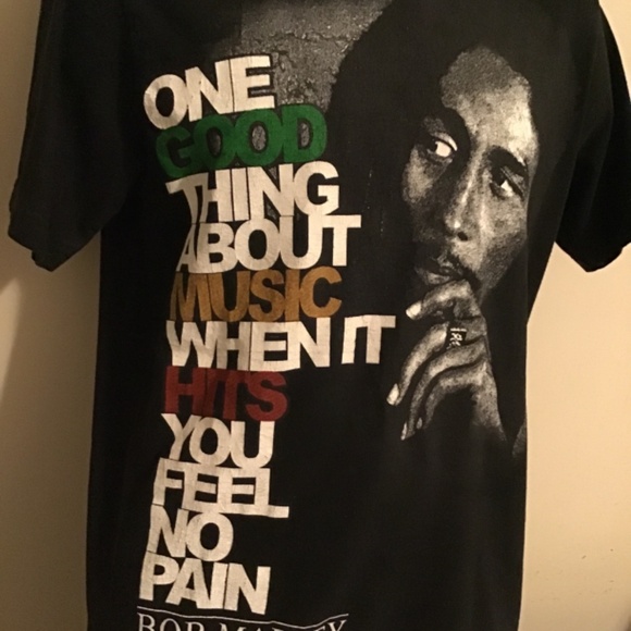 🔥Flying Horse, distressed, unisex, size medium , great condition, pre-owned - Picture 2 of 3